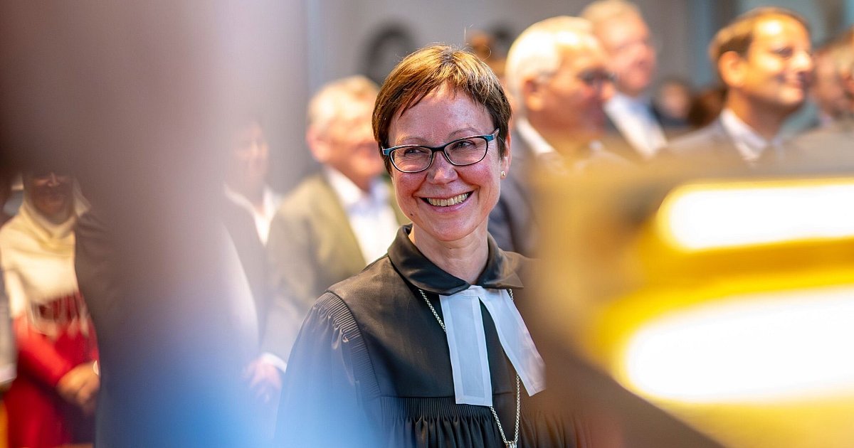 Ruck-Schröder in Bielefeld als Präses der westfälischen Kirche eingeführt