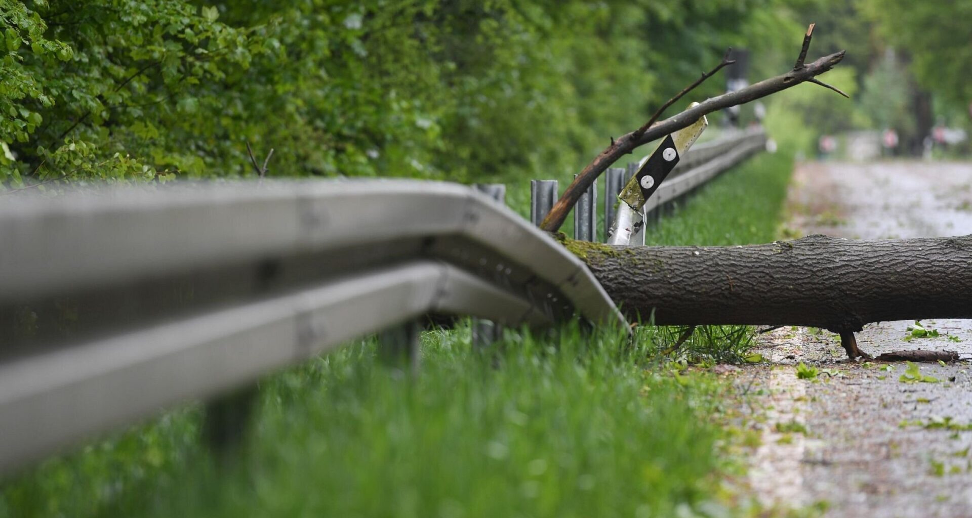 Leitplanke aus Stahl wird 70 - erster Crash in Bochum | Haller Kreisblatt