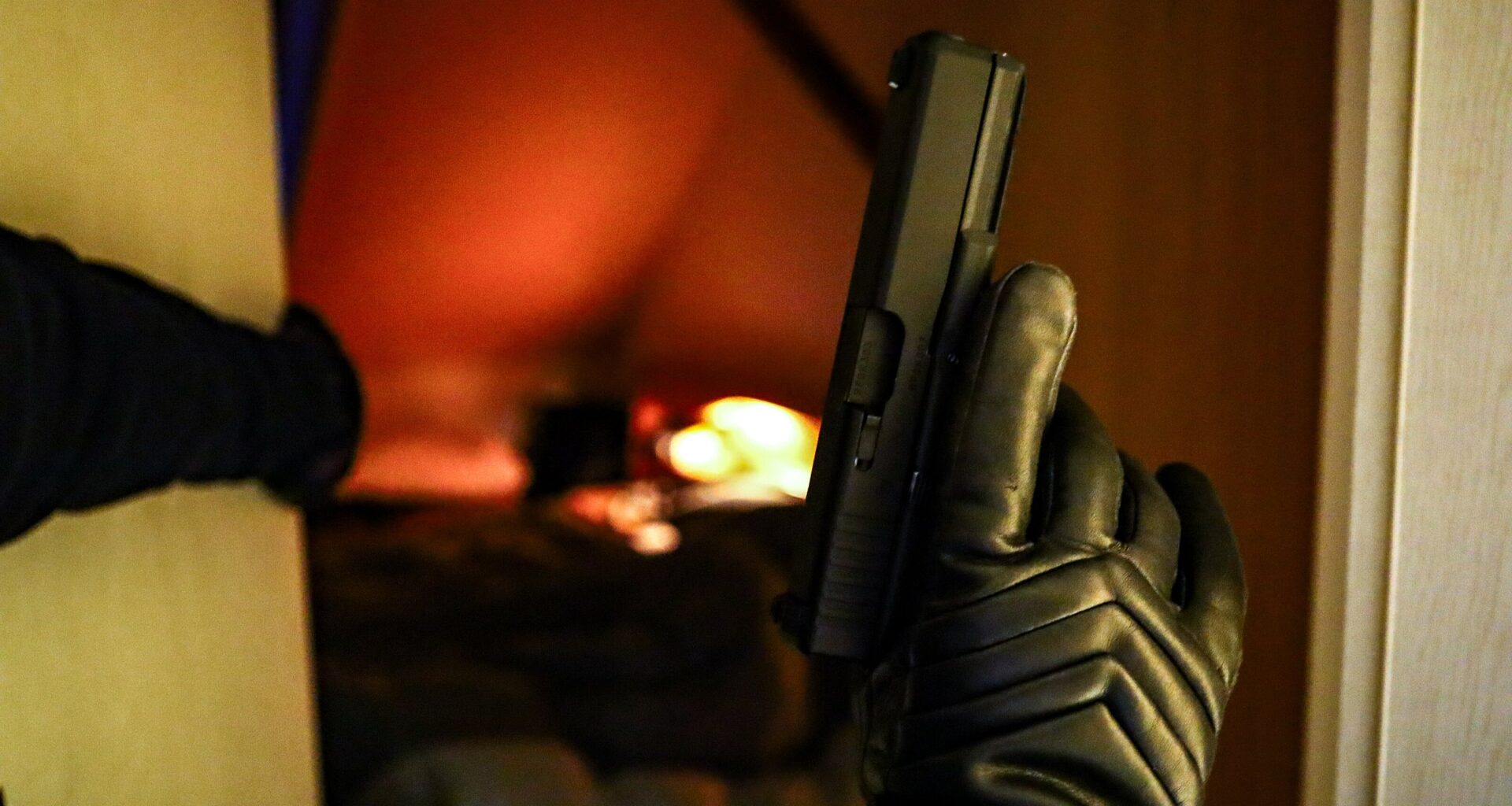 Der blanke Horror: Einbrecher bedrohen Steinhagenerin mit Pistole | Haller Kreisblatt