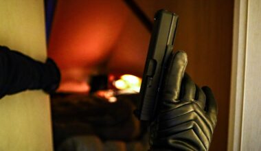 Der blanke Horror: Einbrecher bedrohen Steinhagenerin mit Pistole | Haller Kreisblatt