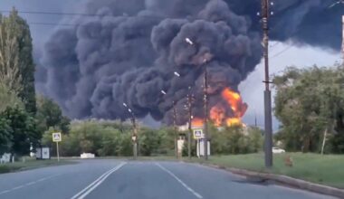 Lok nach Explosion entgleist: Ukraine greift Russland an - Militärflugplätze getroffen?