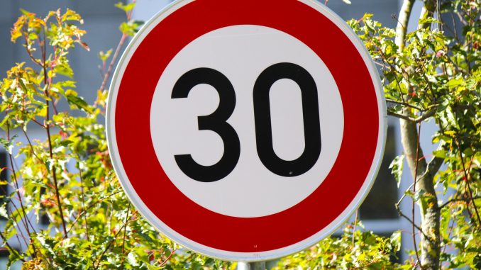 30 km/h
