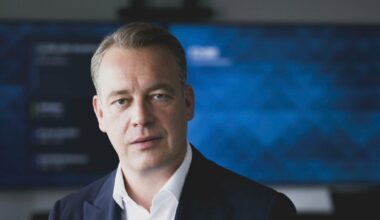 Kommentar von Robert Schneider: Herr Außenminister, wie naiv sind Sie eigentlich? | Politik