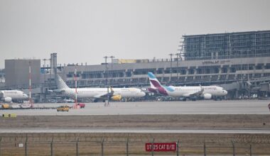 Stuttgart: Vom Flughafen direkt in Abschiebehaft - Baden-Württemberg