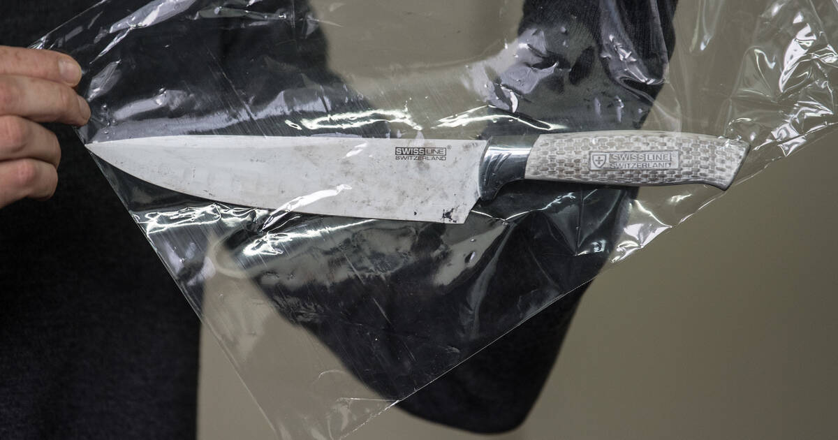 Mannheim: Mann mit Brotmessern will Scheibe mit Stuhl einschlagen - Polizeiberichte aus Rhein-Neckar-Odenwald