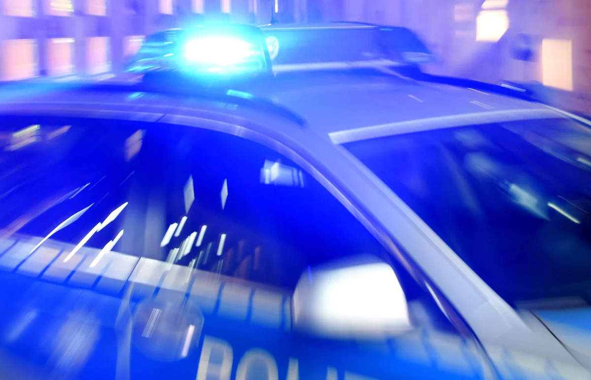 Verkehrsunfall - Illegales Rennen? Fünf Verletzte bei Unfall in Wuppertal - Wirtschaft