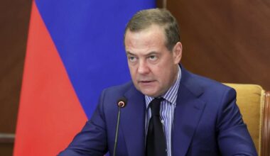 Putin-Helfer Medwedew reagiert auf Drohnenangriffe mit scharfer Drohung