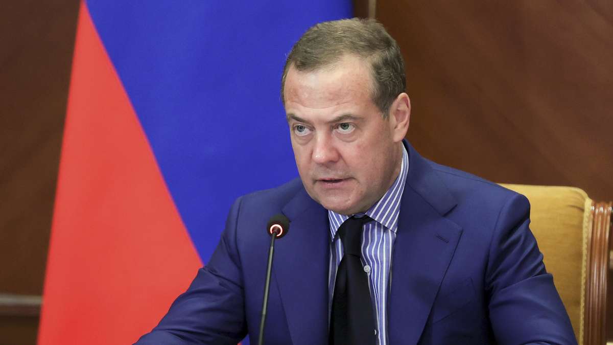 Putin-Helfer Medwedew reagiert auf Drohnenangriffe mit scharfer Drohung