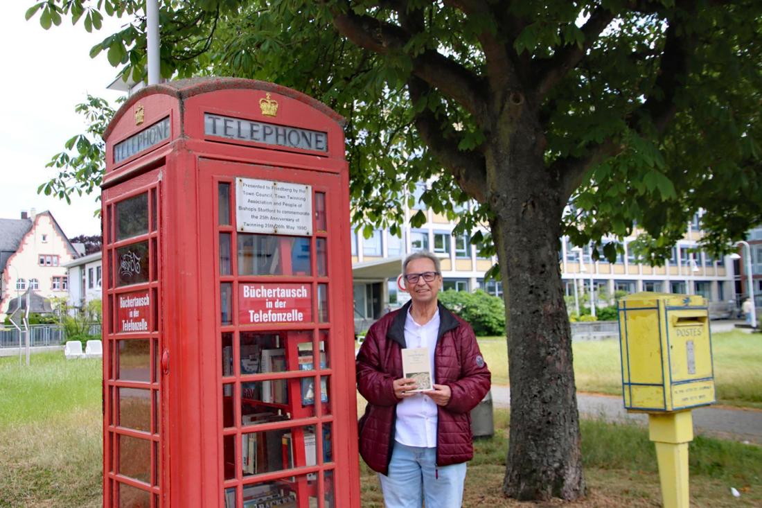 jw_Buecherschraenke_2_0506_4c_2