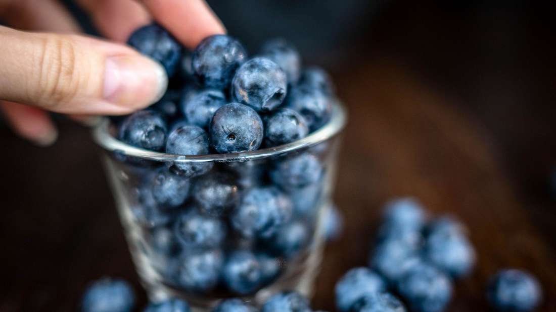 Heidelbeeren in einem Glas