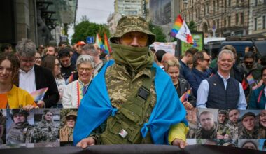 LGBTIQ+ in der Ukraine: Unter Beschuss von außen und innen