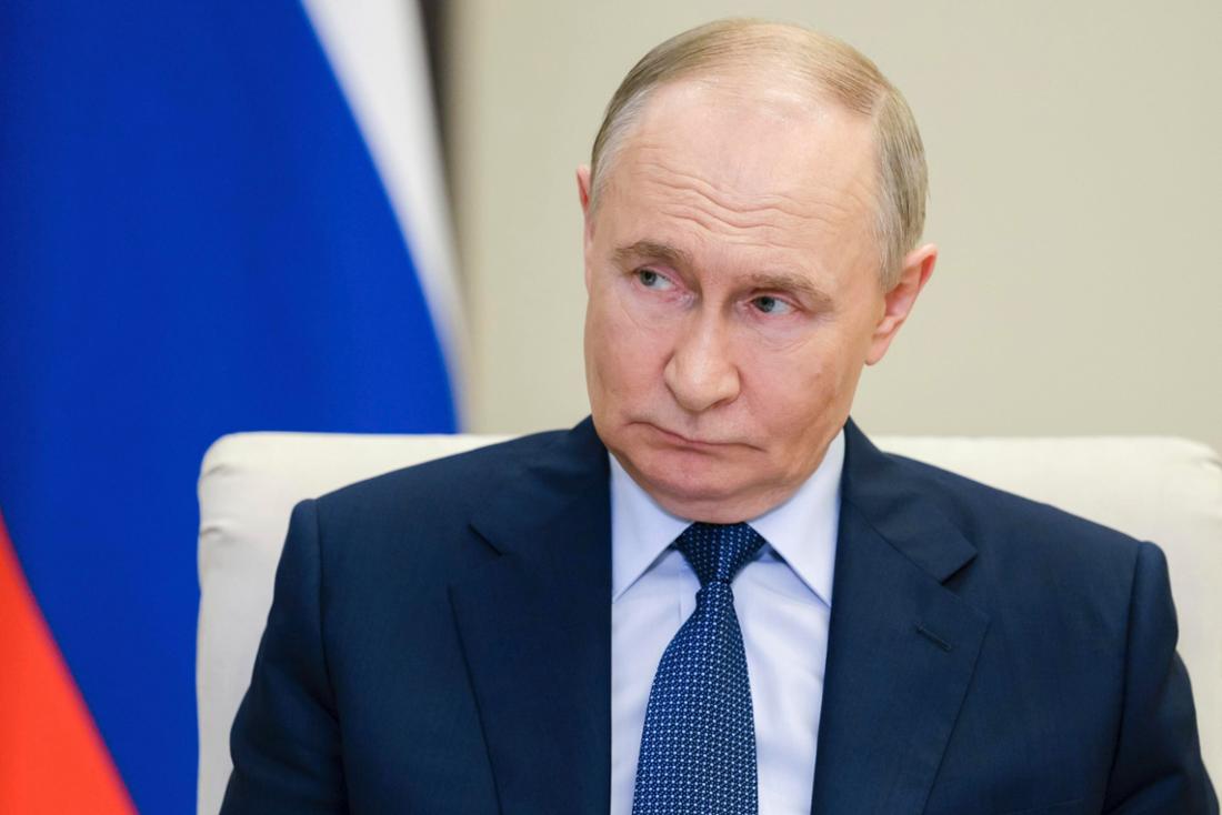 Wladimir Putin: Die zivile Wirtschaft in Russland trifft auf Probleme.