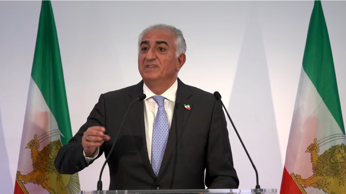Schah-Erbe Pahlavi legt Plan für Umsturz der Mullahs im Iran vor