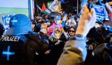 Europarat rügt Deutschland für Einschränkungen bei Gaza-Protesten - Brief an Dobrindt - Politik