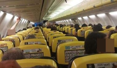 Unwetter über Bayern: Passagiere in Ryanair-Flieger gegen Decke geschleudert | News