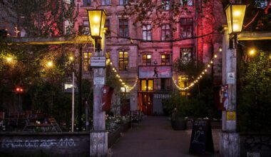 Fleischer, Fürsten, Fräuleins: Seit 1913 tanzt Berlin in Clärchens Ballhaus