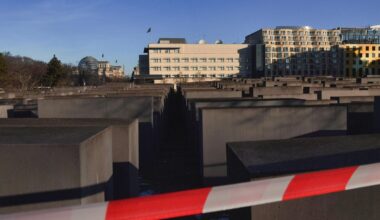 Messerattacke an Berliner Holocaust-Mahnmal: Verdächtiger wollte „Juden töten“