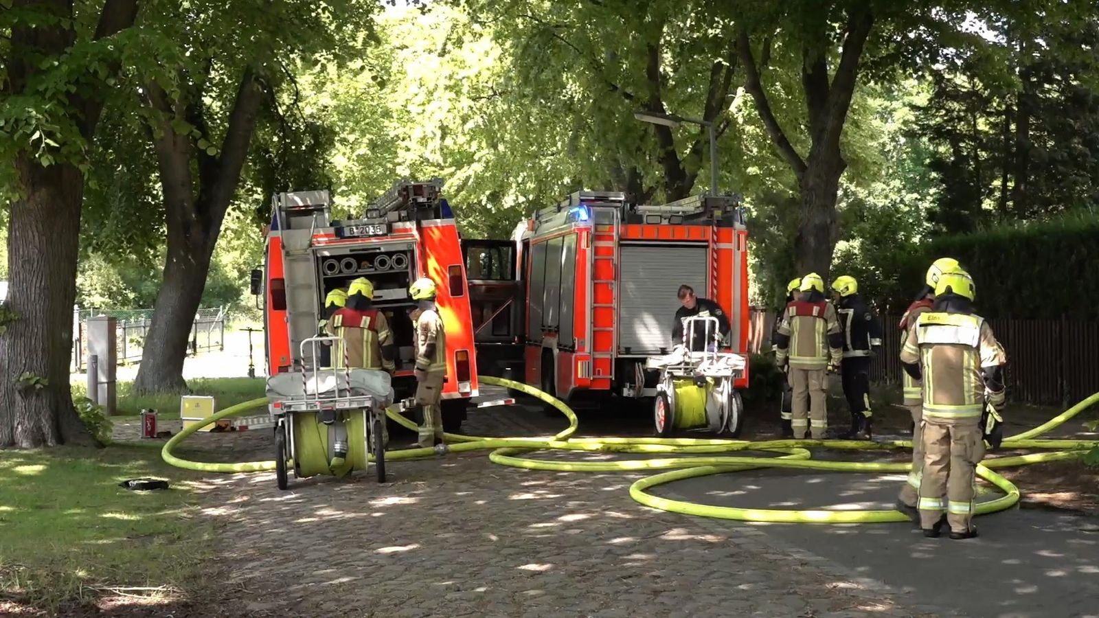 Medienbericht – Feinkost-König Rogacki stirbt bei Villen-Brand