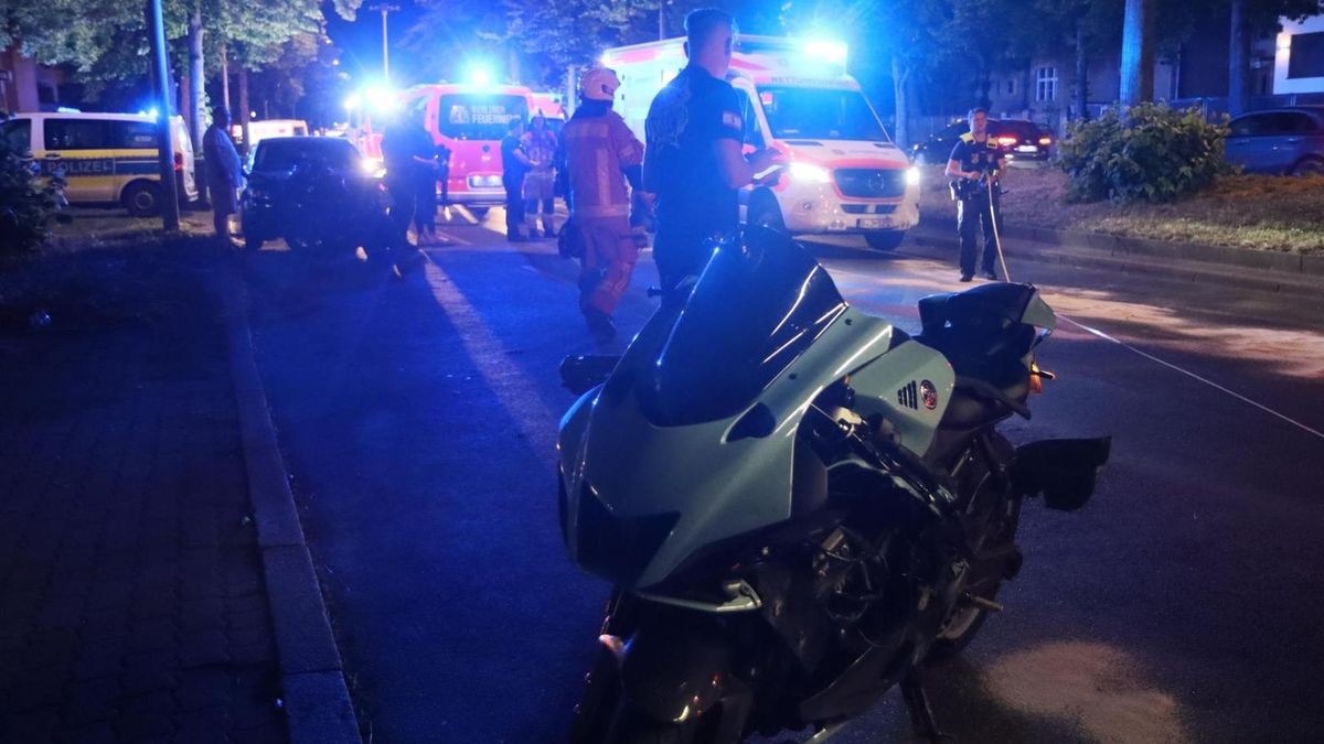 In Buckow ist ein Motorradfahrer schwer gestürzt.