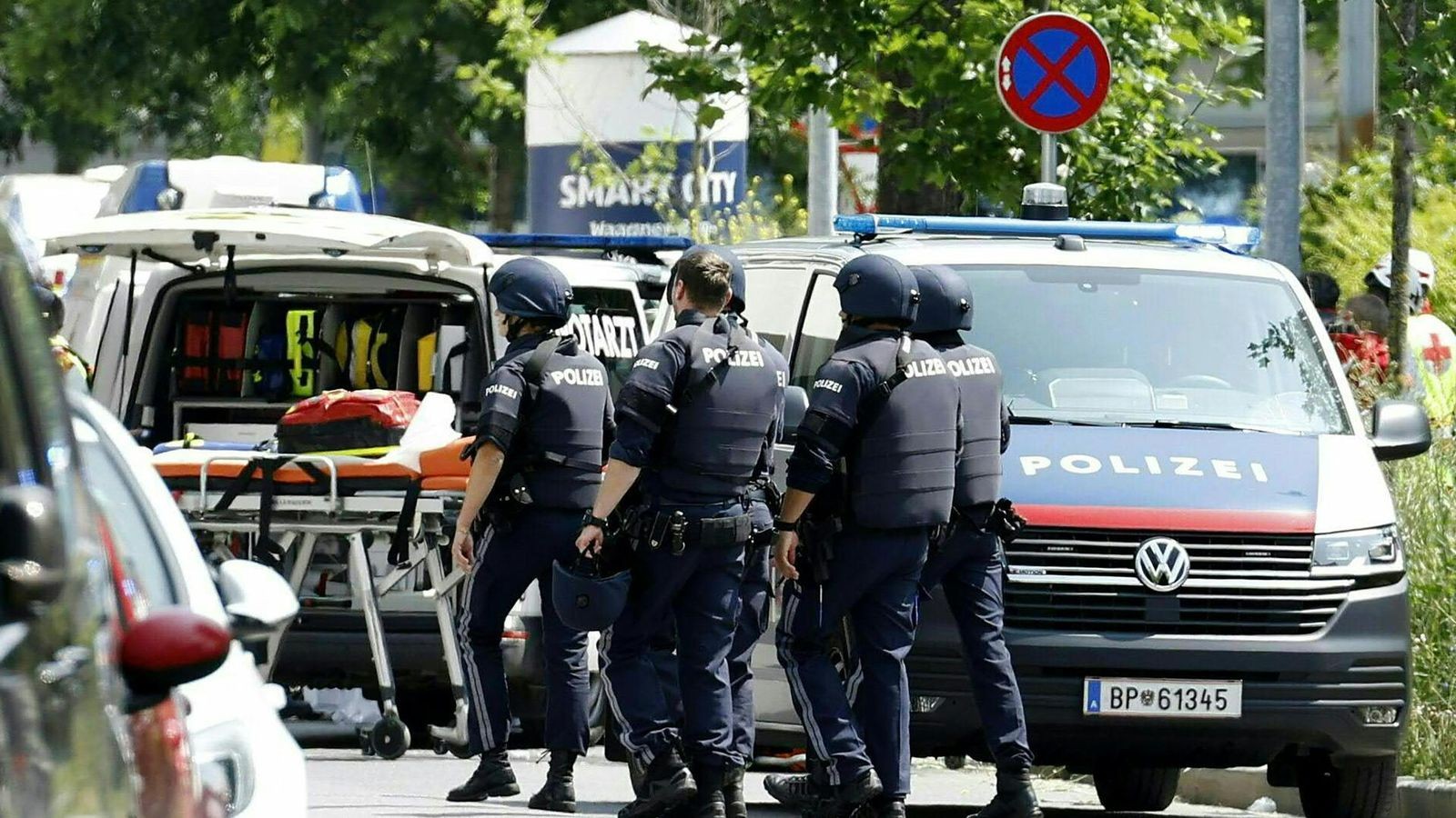 Zehn Tote bei Gewalttat an Schule – „Furchtbare Tragödie“
