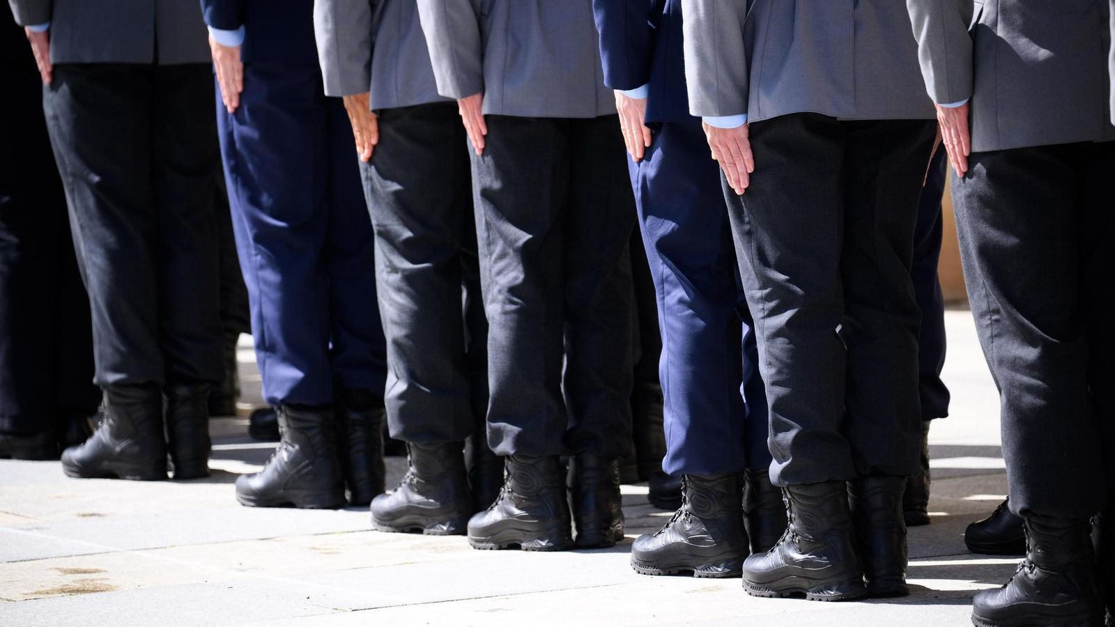 Nationaler Veteranentag in Berlin: Proteste gegen Militarisierung
