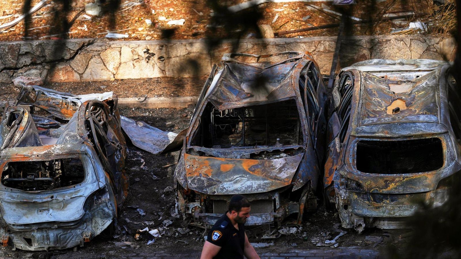 Iran droht mit „verheerender Reaktion“ ++ Region Haifa schwer getroffen