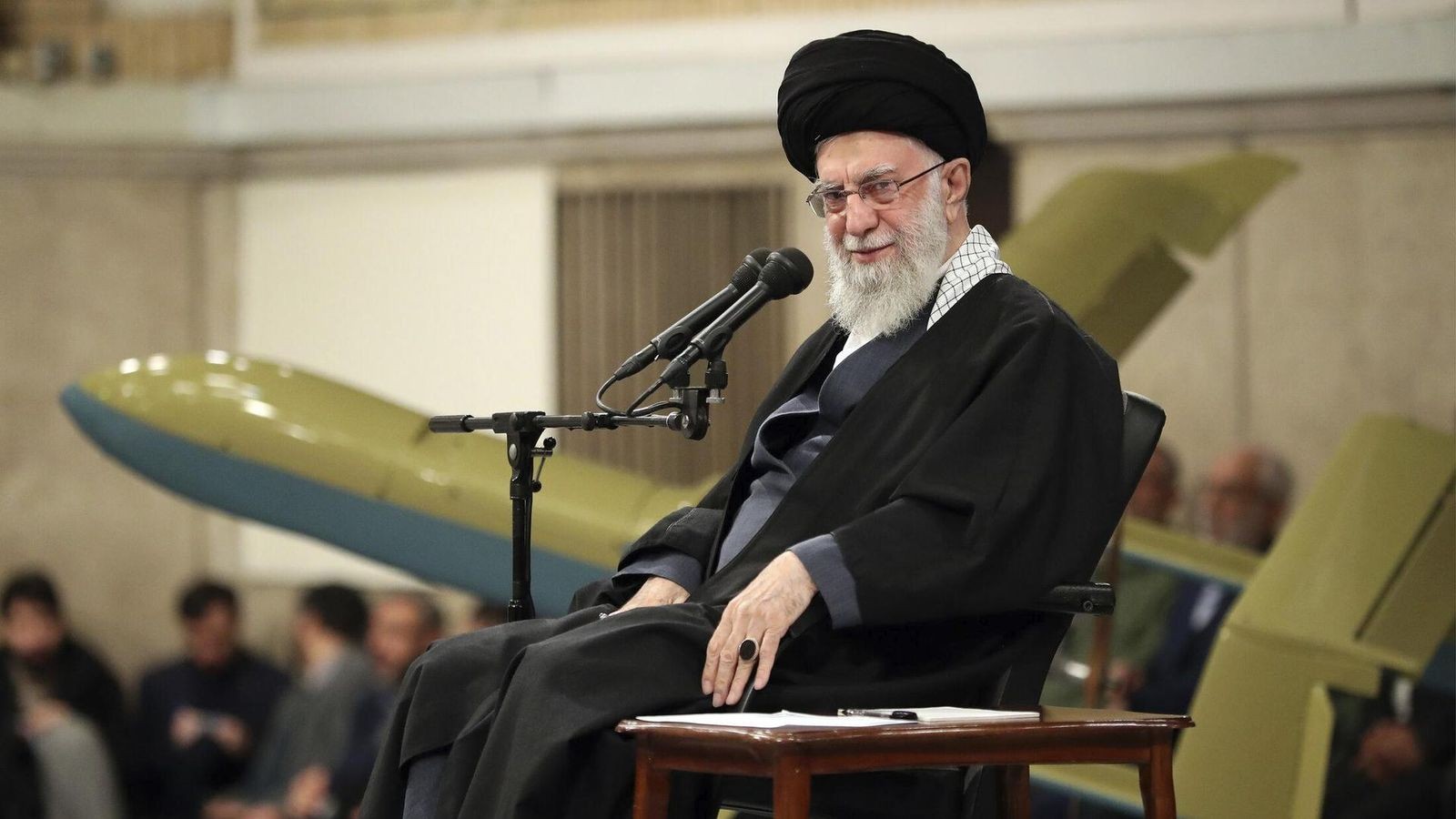 Ayatollah Ali Chamenei – ein mächtiger Greis hat jetzt das letzte Wort