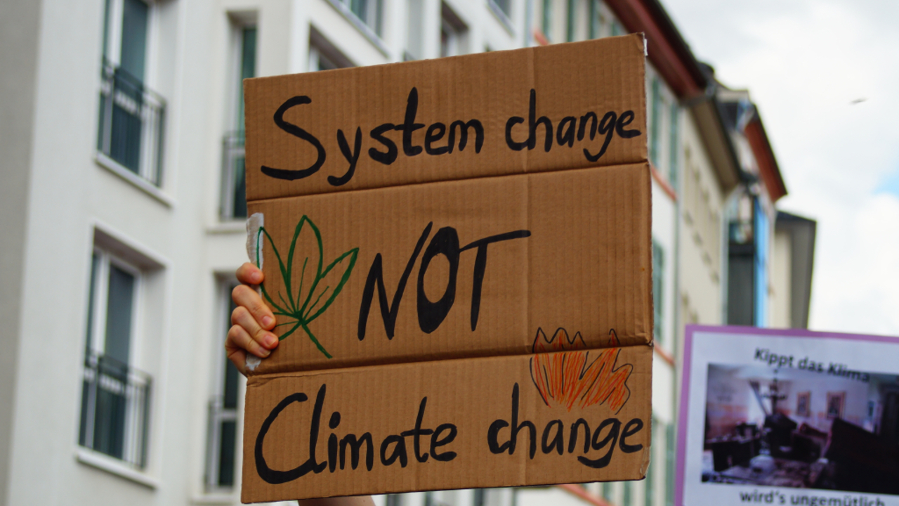 Journal Frankfurt News - Mit Kunst und Wissenschaft gegen den Klimawandel