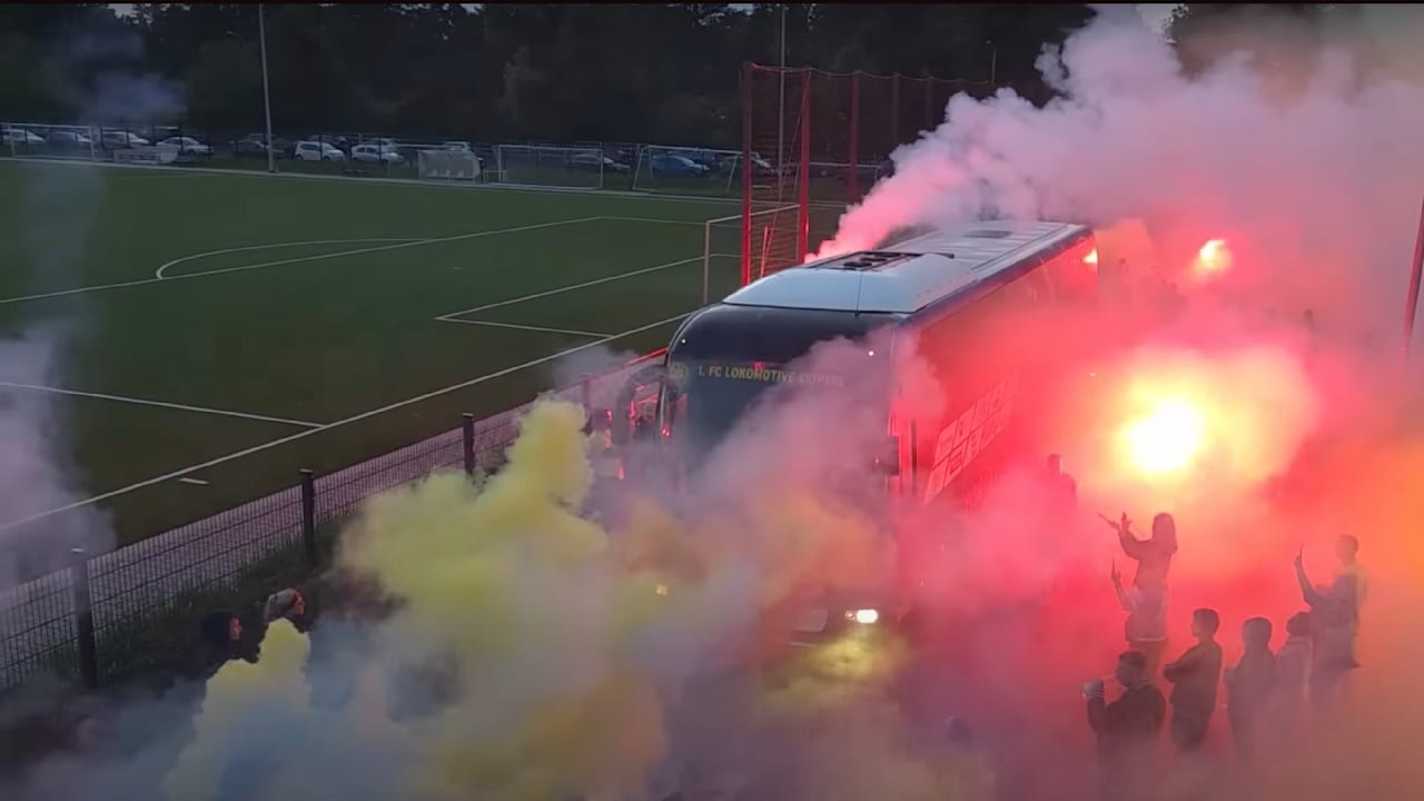 Lok Leipzig verpasst Aufstieg – Fans empfangen Team mit Pyro und Applaus | Sport