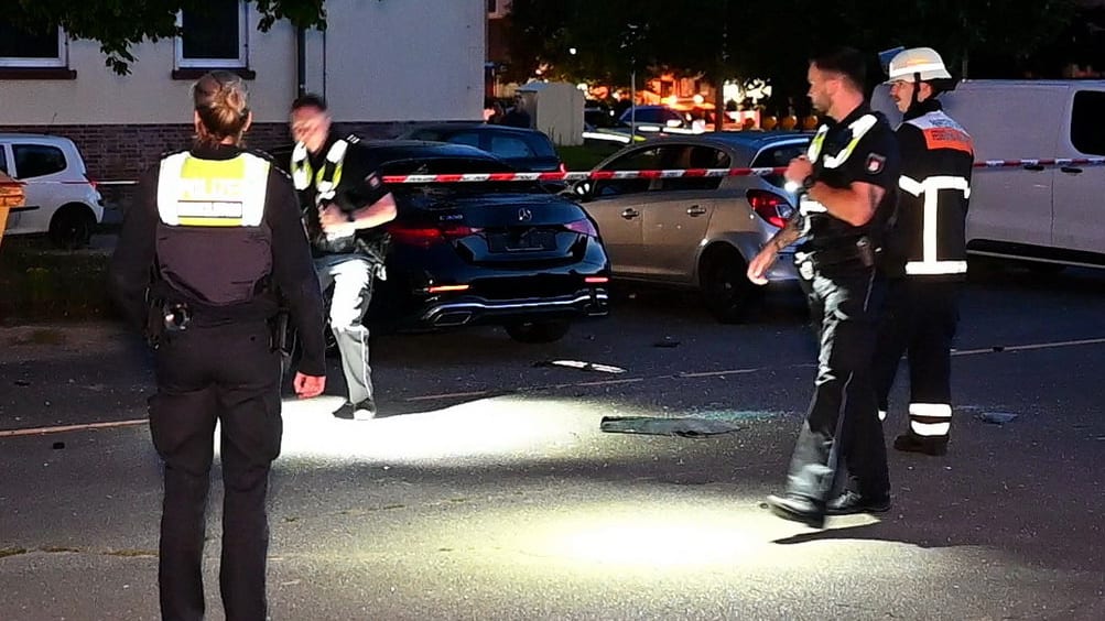 Banden-Krieg in Hamburg? Zwei Autos explodieren, Polizei ermittelt | Regional