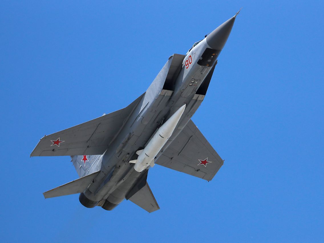 Russische "Kinschal"-Raketen fliegen mit fünffacher Schallgeschwindigkeit.