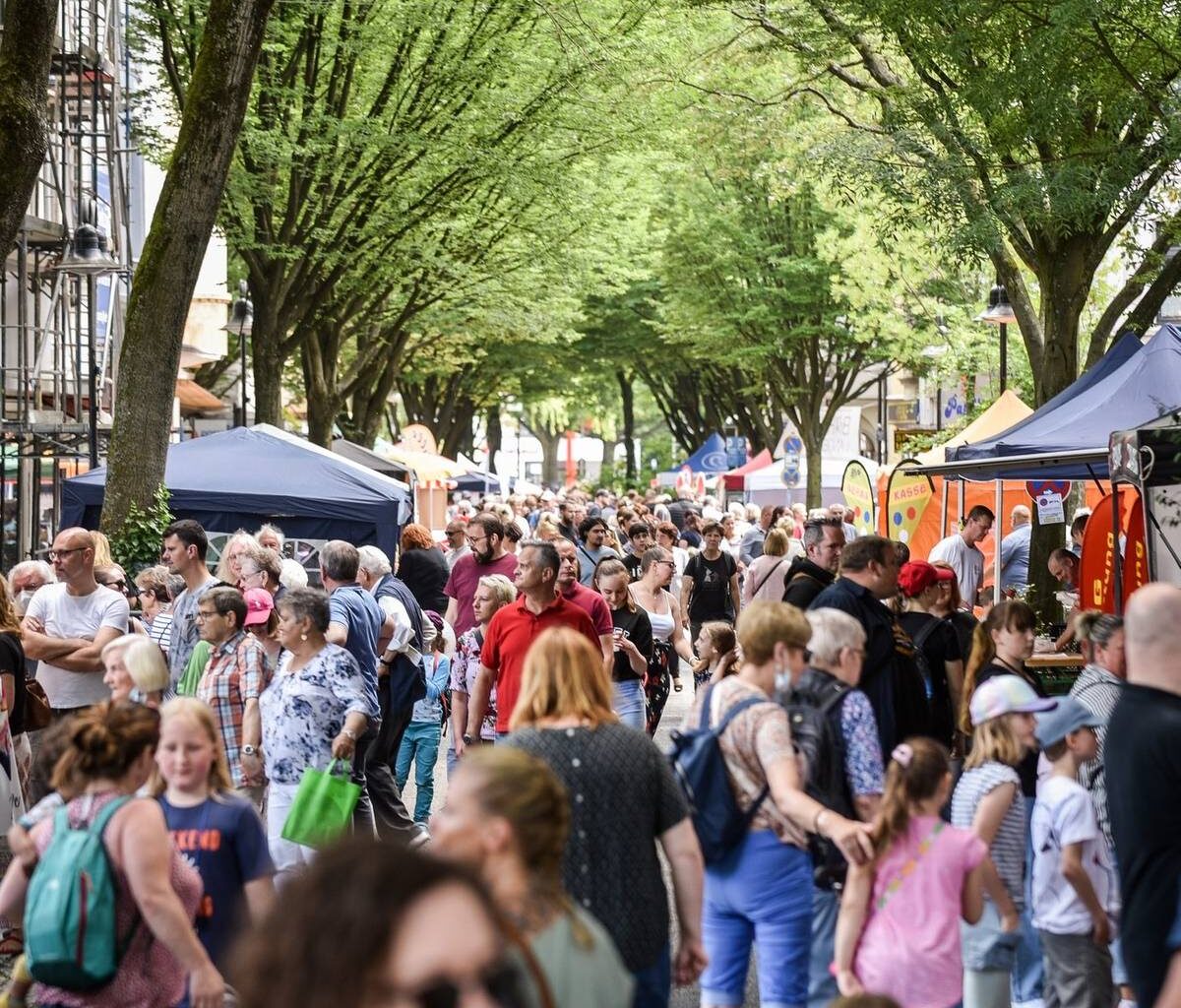 "Bänke raus" in Bochum Langendreer