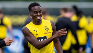 „Mir hat einer in Dortmund gesagt ...“: Rätsel um Bayern & Gittens | Sport
