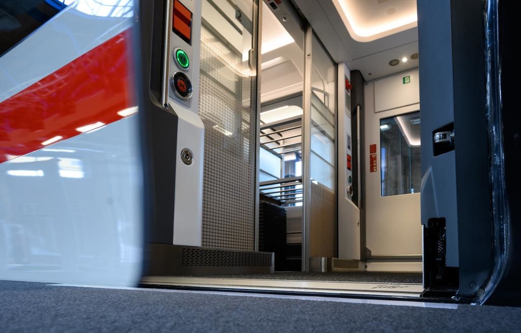 ICE-Personal wirft in Nürnberg plötzlich alle Reisenden raus