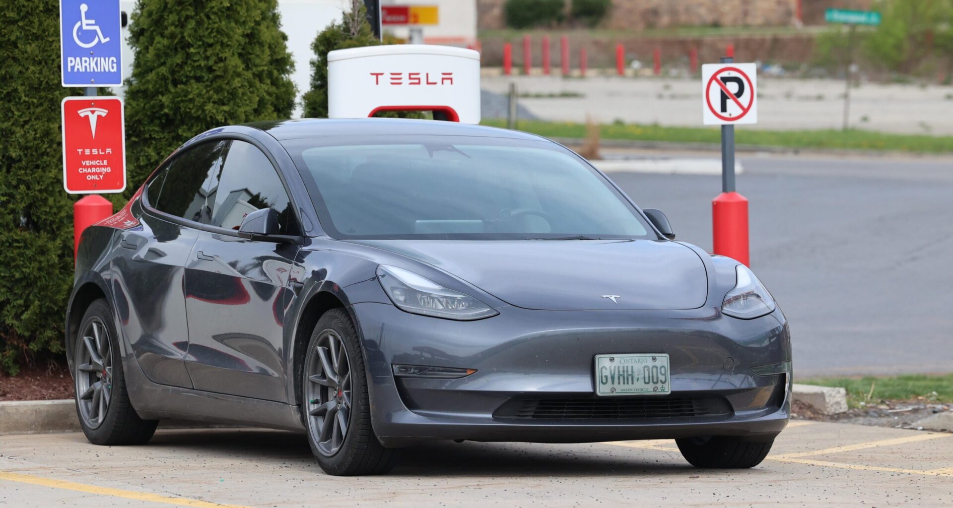Tesla steckt seit Monaten in einer Absatz-Krise.