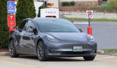 Tesla steckt seit Monaten in einer Absatz-Krise.
