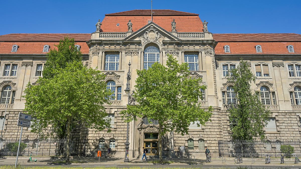 Urteil aus Berlin: Darf ein eingebürgerter Flüchtling seine Eltern nachholen?