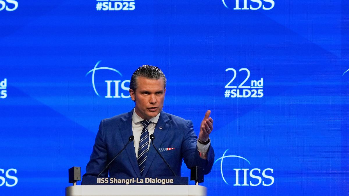 Trump-Vergleich sorgt für Wut: Pentagon-Chef bringt Singapurer gegen sich auf