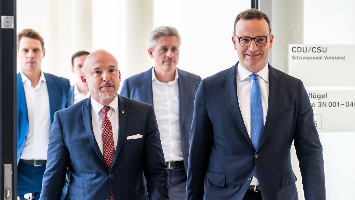 SPD-Minister sollen sparen: Union sieht Bürgergeld aus dem Ruder laufen