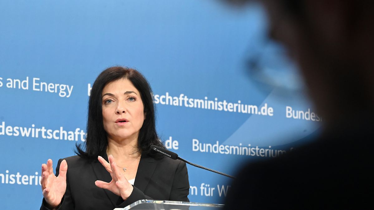 EU benötigt 241 Milliarden Euro: Katherina Reiche trifft sich mit europäischer Allianz für Kernkraft