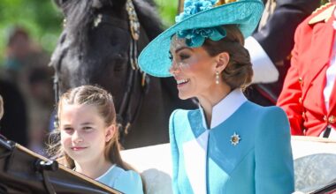 Detail erinnert an Queen: Prinzessin Kate strahlt in Türkis bei "Trooping the Colour"-Parade