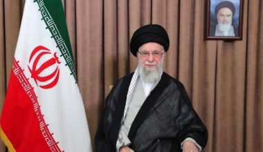 Seit 36 Jahren an der Macht: Wie Irans oberster Führer im Bunker seine Nachfolge plant