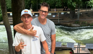 München: Tom Brady wirbt für die Wiedereröffnung der Eisbachwelle - München