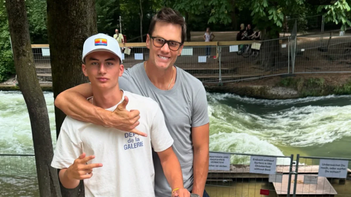 München: Tom Brady wirbt für die Wiedereröffnung der Eisbachwelle - München