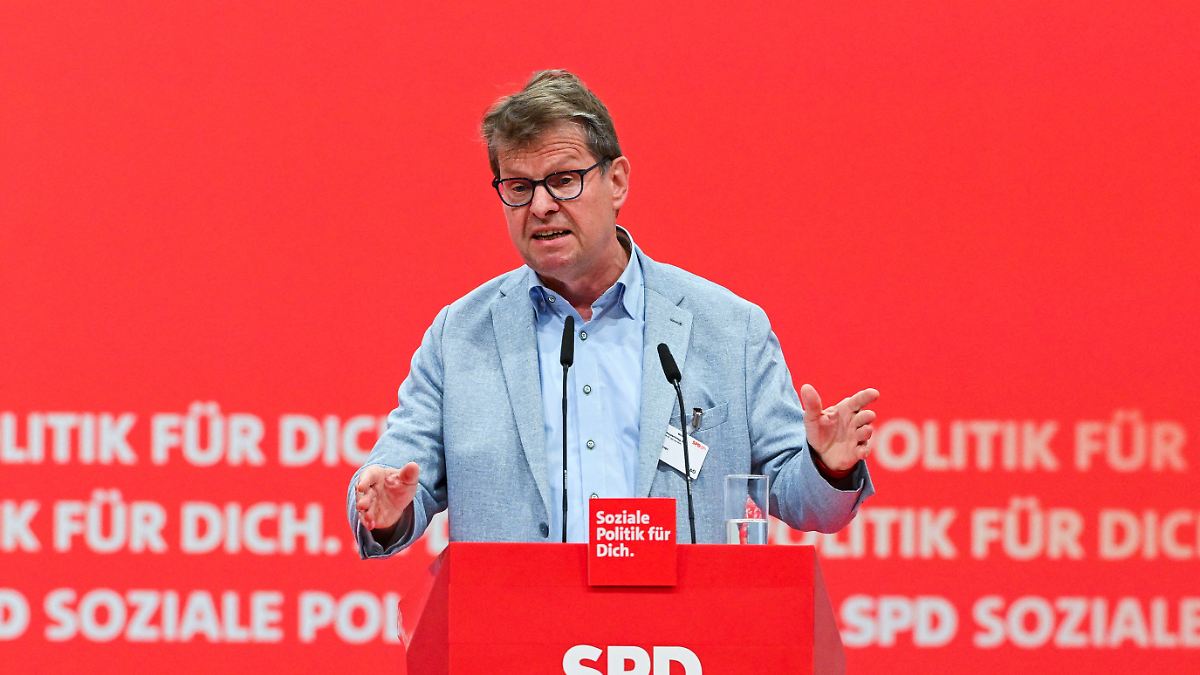 SPD-Parteitag in Berlin: Streit um Frieden und die richtige Haltung zu Russland