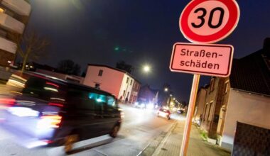 Droht auf der Feldstraße ein Schilderwald?