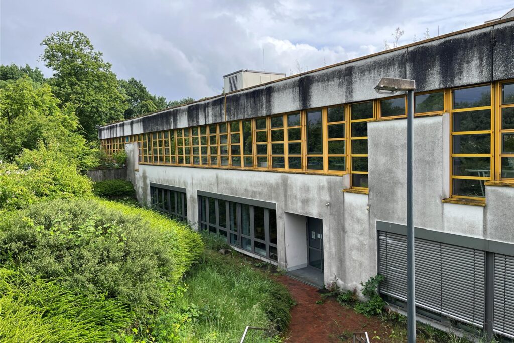Die Rosa-Parks-Schule von außen.
