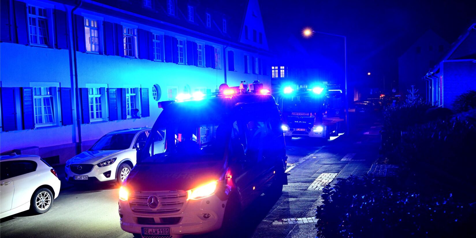 Herten: Wohnungsbrand in Westerholt - Kerze löst den Großeinsatz aus