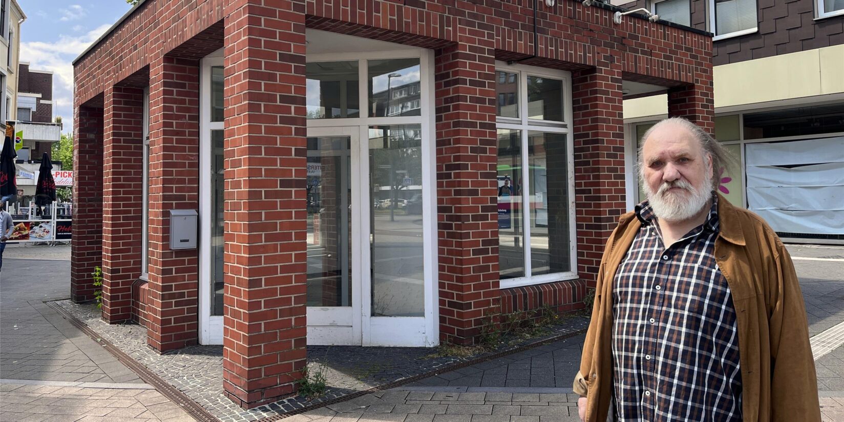 Willibald Ollech will Zeitungspavillon retten