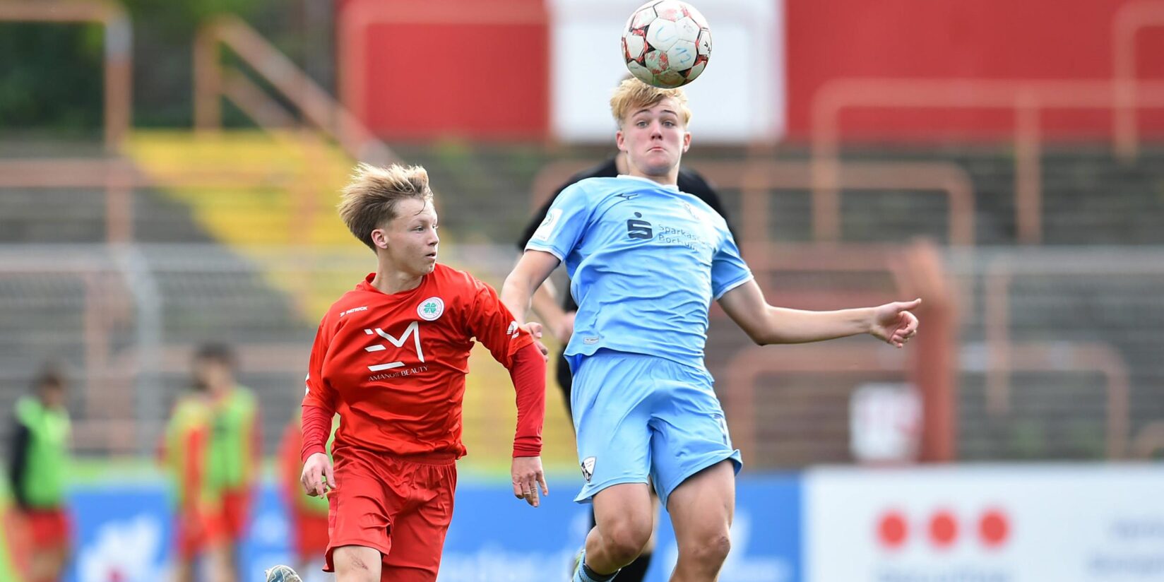 Lasse Isbruch unterschreibt Profivertrag beim VfL Bochum